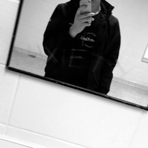 Meet your Posher, Moe - Picture 1 of 1